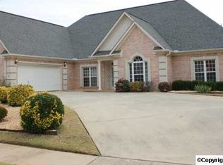 118 Compass Point Dr, Madison, AL 35758