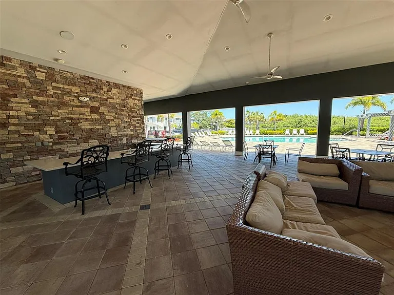 8860 Milestone Dr — Photo 32
