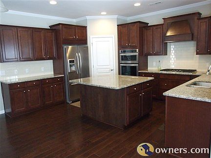 Gourmet Kitchen
