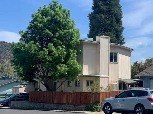 613 Jackson St, Yreka, CA 96097