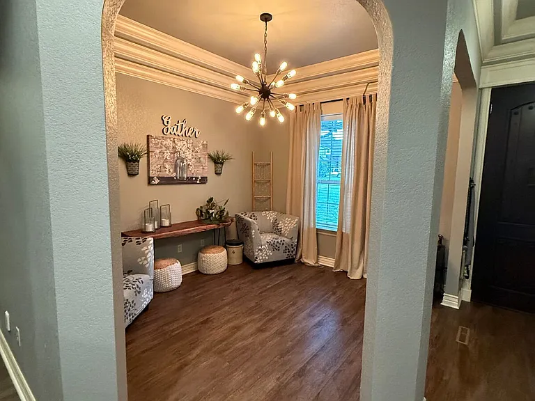 137 Millstone Ct — Photo 4