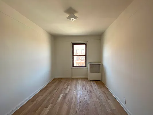 Rented by MySpaceNYC | media 6