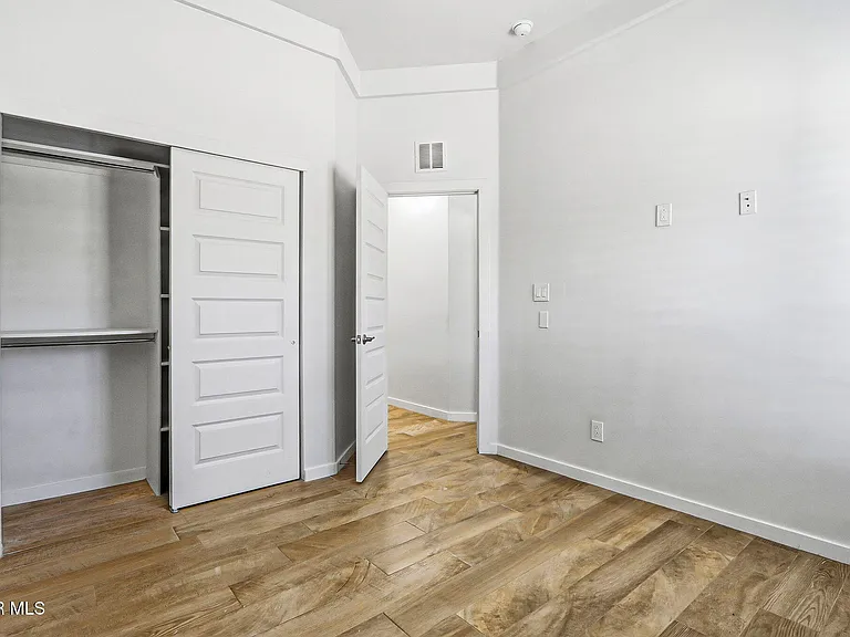 14824 Sam Garcia Ave — Photo 30