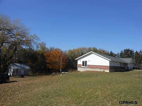 2nd image of 2865 County Road V