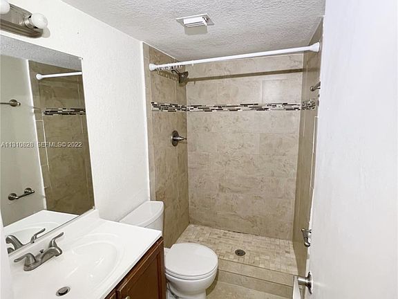 3rd image of 9350 Fontainebleau Blvd APT 314