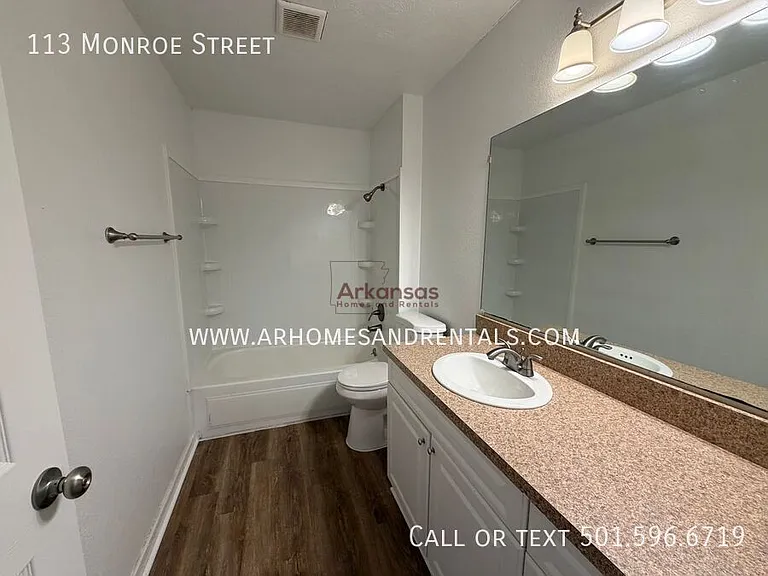 113 N Monroe St — Photo 6