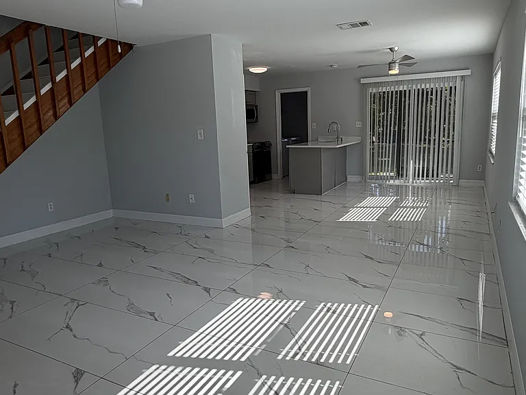 10280 Carolina St #1 — Photo 13