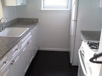 Rented by Manhattist