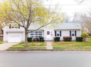 42 Pineridge St, New Bedford, MA 02740