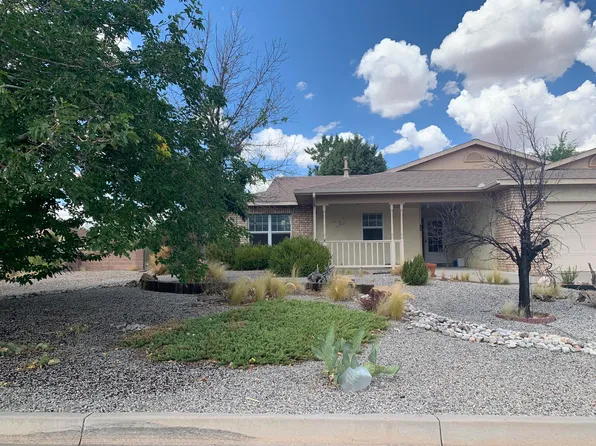 1801 Regency Park Rd SE, Rio Rancho, NM 87124