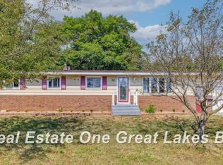 2138 22nd Ave S, Escanaba, MI 49829