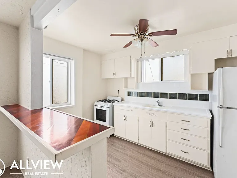 17 C Pacific Avenue — Photo 17