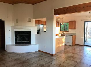 17 Lauro Rd, Santa Fe, NM 87508