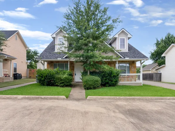 1720 Boardwalk Ct, College Station, TX 77840