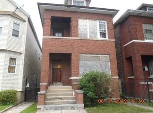 8511 S Exchange Ave, Chicago, IL 60617