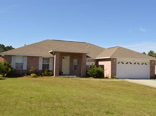 613 Ripsaw Ln, Pensacola, FL 32506