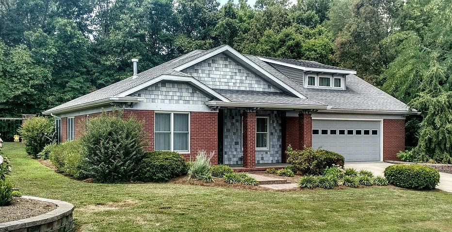 1st image of 296 Majestic Oak Dr
