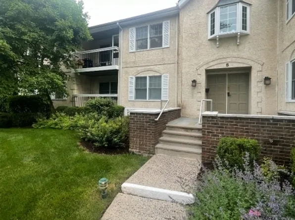 5A Heritage Dr #A, Chatham Twp., NJ 07928