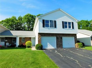 72 Flower Dale Cir, Rochester, NY 14626