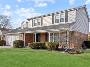 4102 Russet Way, Northbrook, IL 60062