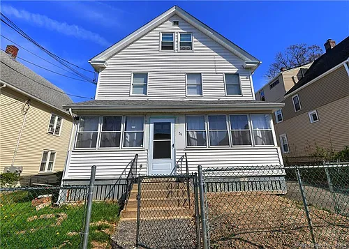 54 Roosevelt St #2 Photo 1