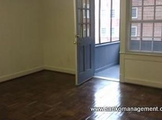 7705 Eastern Ave APT 103, Takoma Park, MD 20912