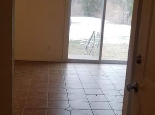 4914 Route 32 APT 4, Catskill, NY 12414