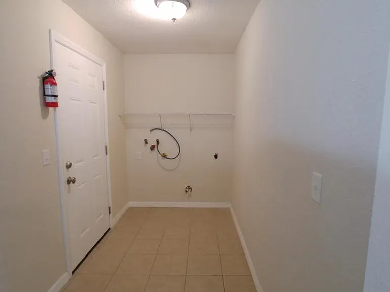 4458 County Road 472 #B — Photo 8