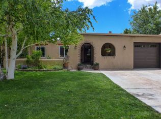 407 Rover Blvd, White Rock, NM 87547
