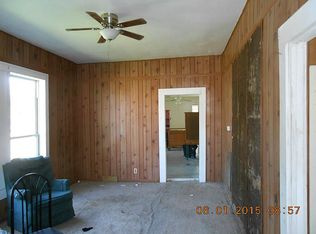 401 Arizona St, La Porte, TX 77571