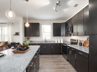 Burton Hills, Arden, NC 28704