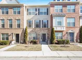9408 Smithview Pl, Lanham, MD 20706