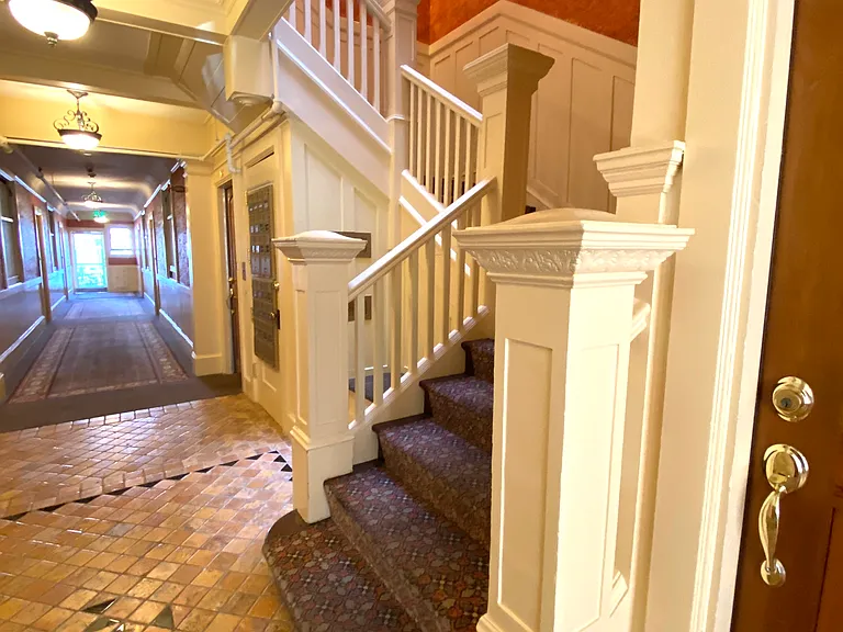 524 Georgia St #108 — Photo 4