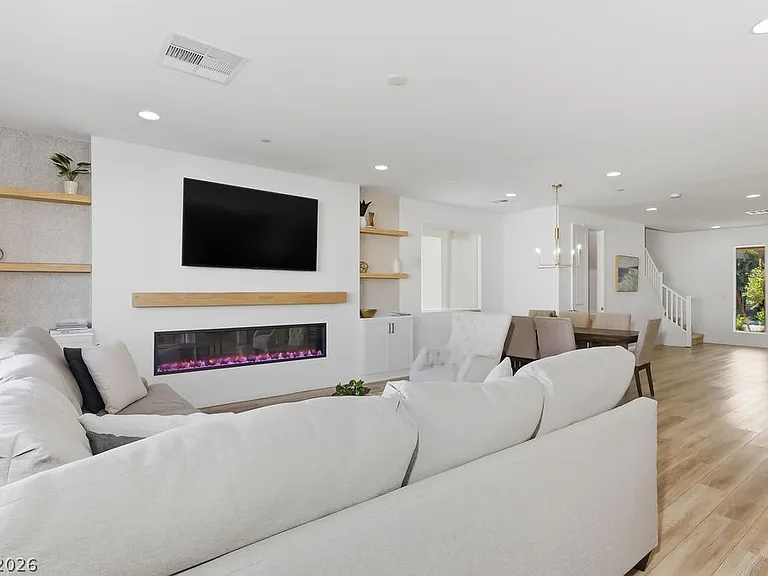 8756 Principato St — Photo 11