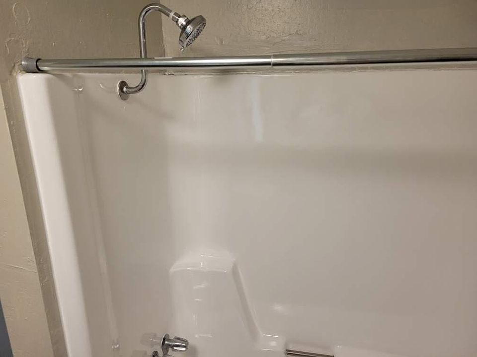 2nd image of 2027 W Union Hills Dr APT 104