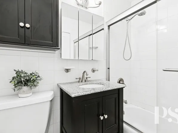 333 East 79th Street image 6 of 6