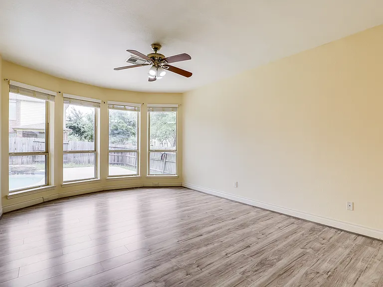 3505 Harvest Moon Ln — Photo 8