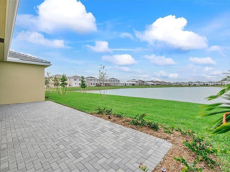 5218 Liberty Ln — Photo 21