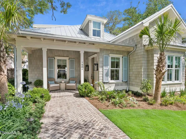4202 1st St, Saint Simons Island, GA 31522