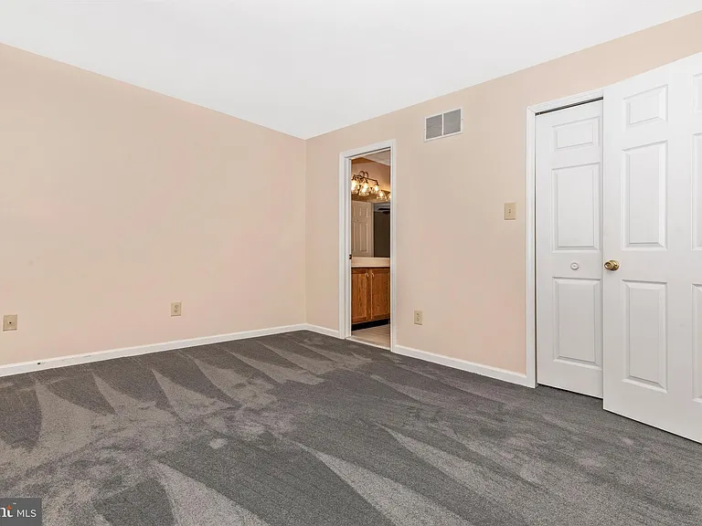 250 Yorkminster Rd #1301A — Photo 22