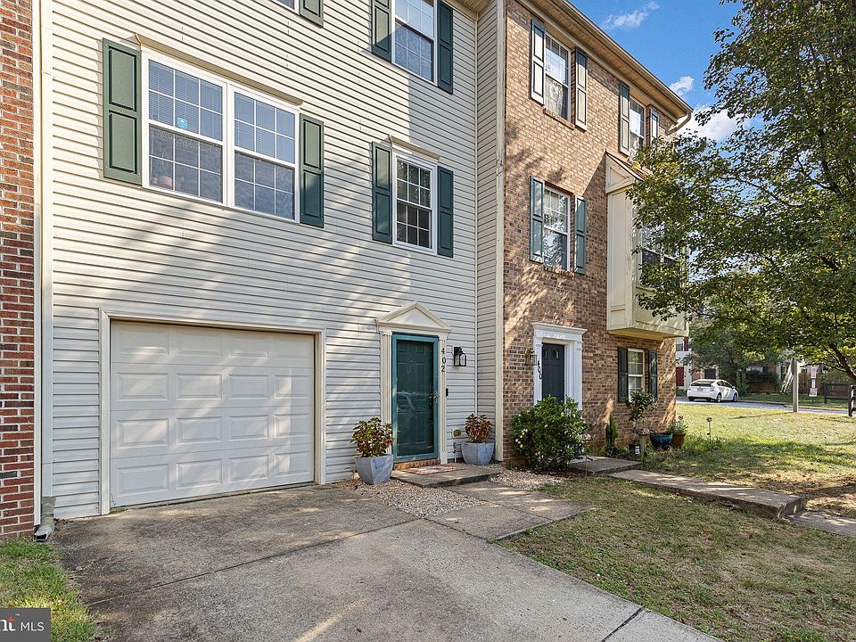 1st image of 402 Kensington Dr