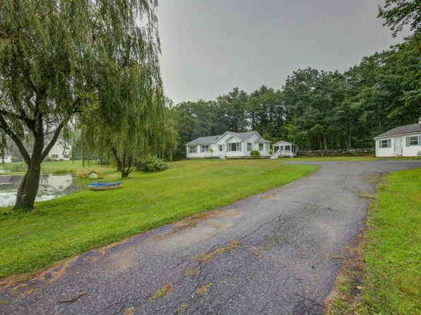 45 Hilltop Drive, Wiscasset, ME 04578