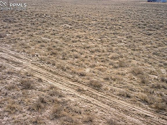 3rd image of 24555 Myers Rd