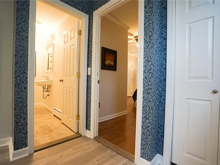 603 Thames St #1 — Photo 28