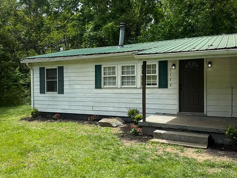 3132 Knoxville Hwy — Photo 11
