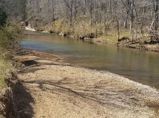 1926 Old County House Rd, White Bluff, TN 37187