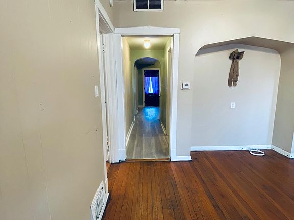 2nd image of 4207 N Spaulding Ave #1