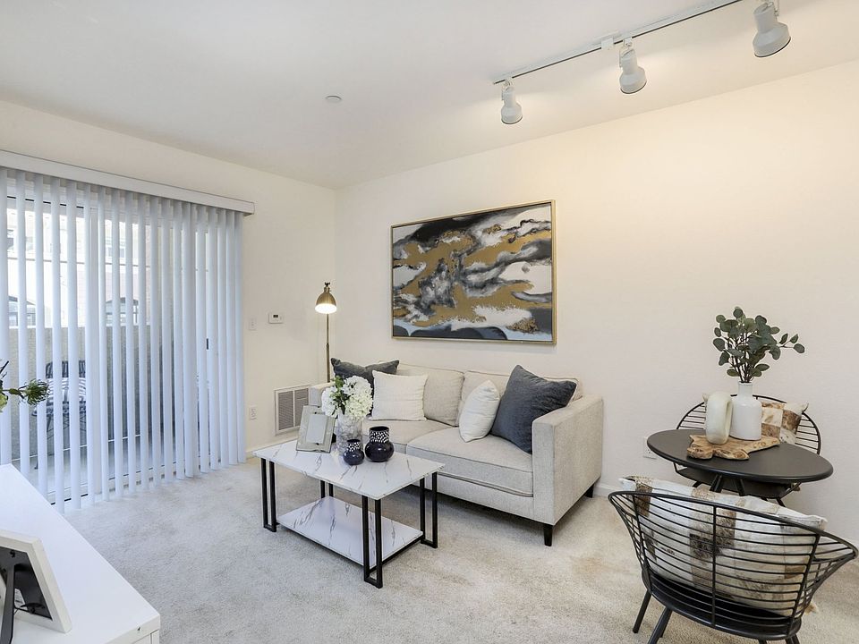 1st image of 3128 Loma Verde Dr APT 115