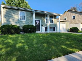 339 Fleetwood Rd SW, Cedar Rapids, IA 52404