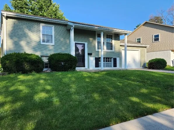 339 Fleetwood Rd SW, Cedar Rapids, IA 52404